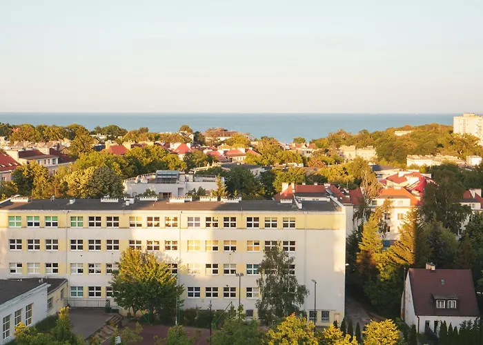 Krasickiego 14 * Gdyně